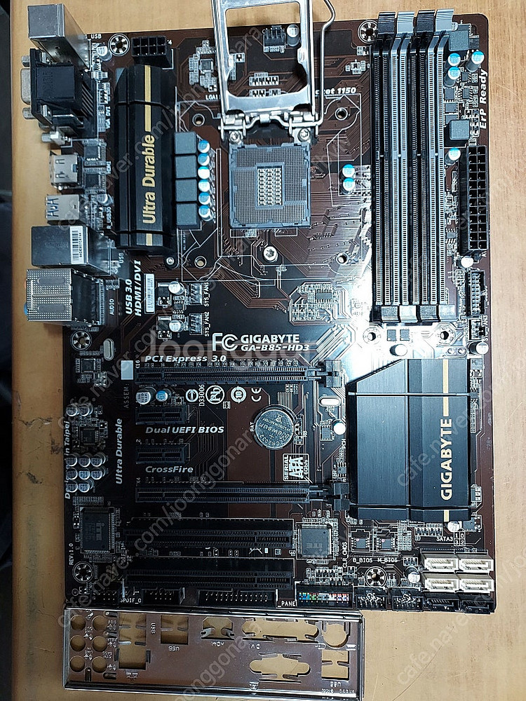 H97, H87, B85, P55A , X58 보드 등 1150, 1156, 1366 소켓 보드들 팝니다--4