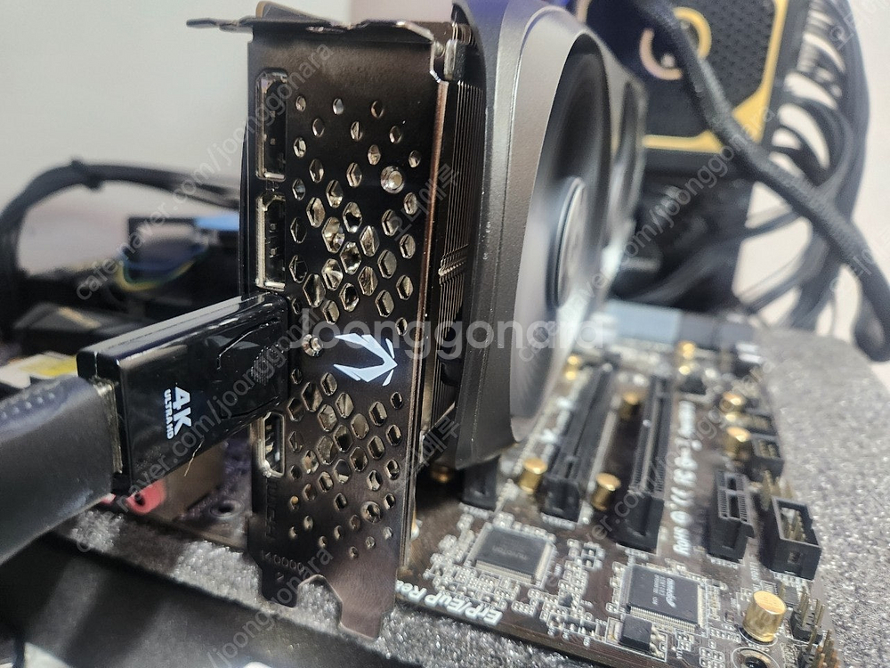 조텍 rtx4080s 판매합니다--1