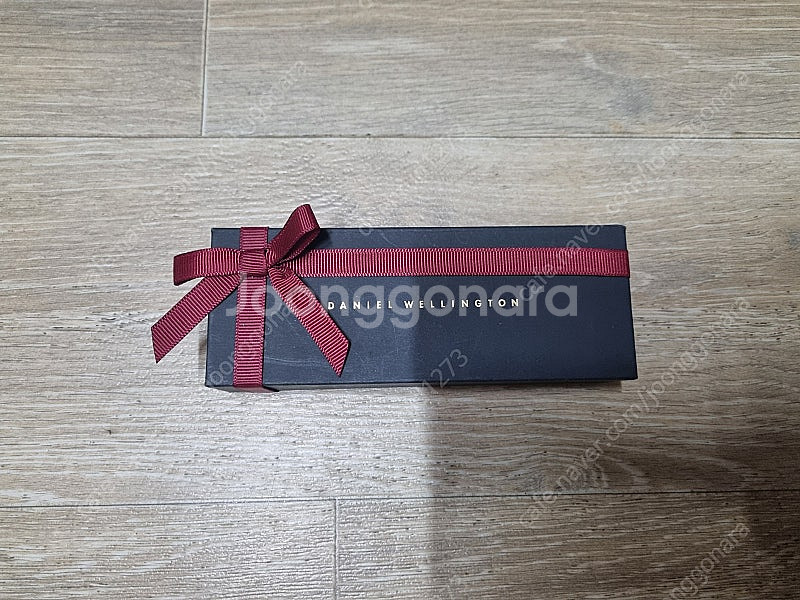 다니엘 웰링턴 시계줄(18mm) 팝니다--0