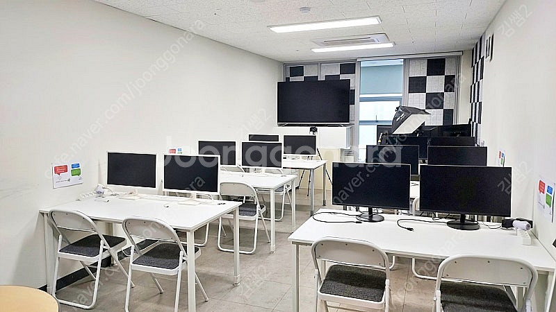 24인치 FHD IPS 모니터 6만원 - 상태 최상--0
