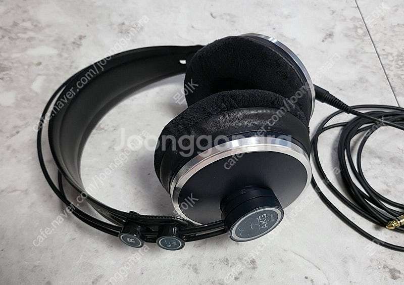AKG K271 MK2--1
