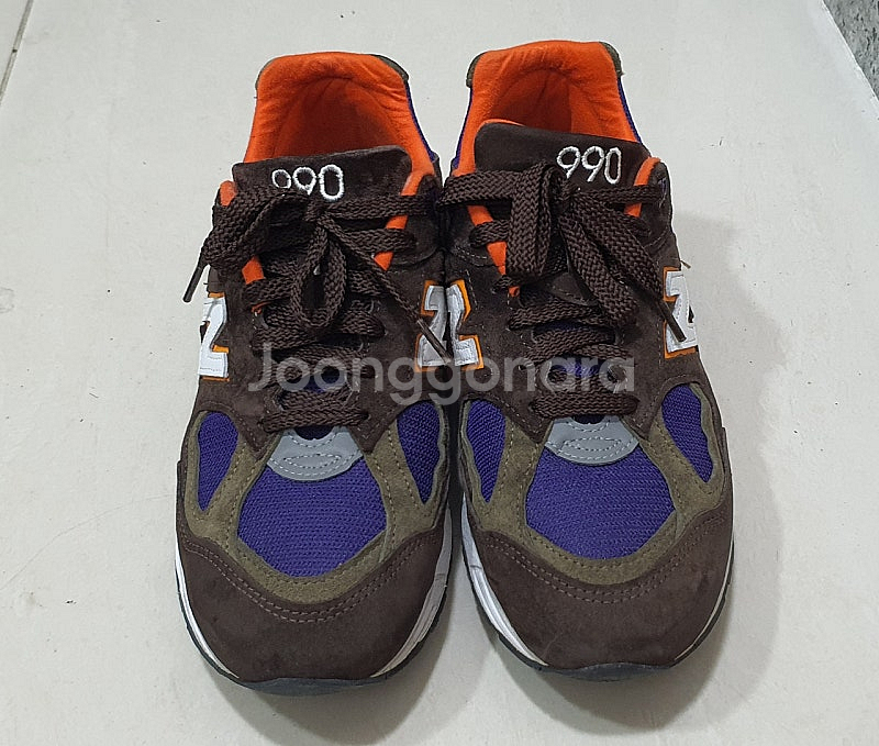 뉴발란스 990 v2 made in USA 270--1