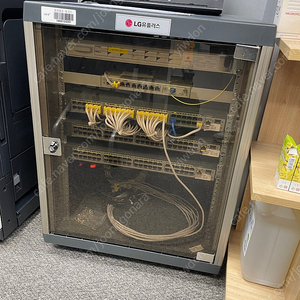 CISCO WS-C3750V2-48PS-E POE SWITCH