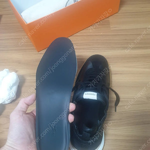 에르메스 제트 스니커즈팔아요 마지막글