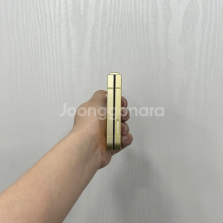 84653 갤럭시Z플립6 옐로우 256GB A급 부산 ...--4