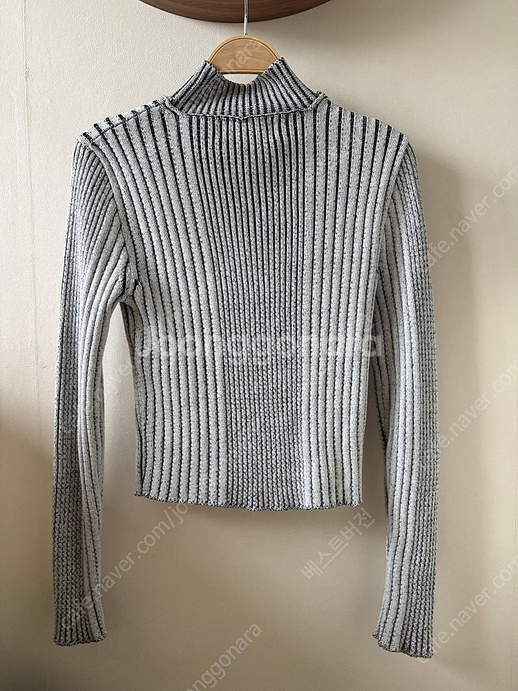 마뗑킴 스냅 카라 니트 가디건--0