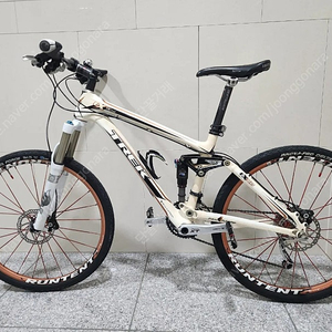 (대전, 세종) 트렉 ex 9.8 풀카본 풀샥 mtb 자전거