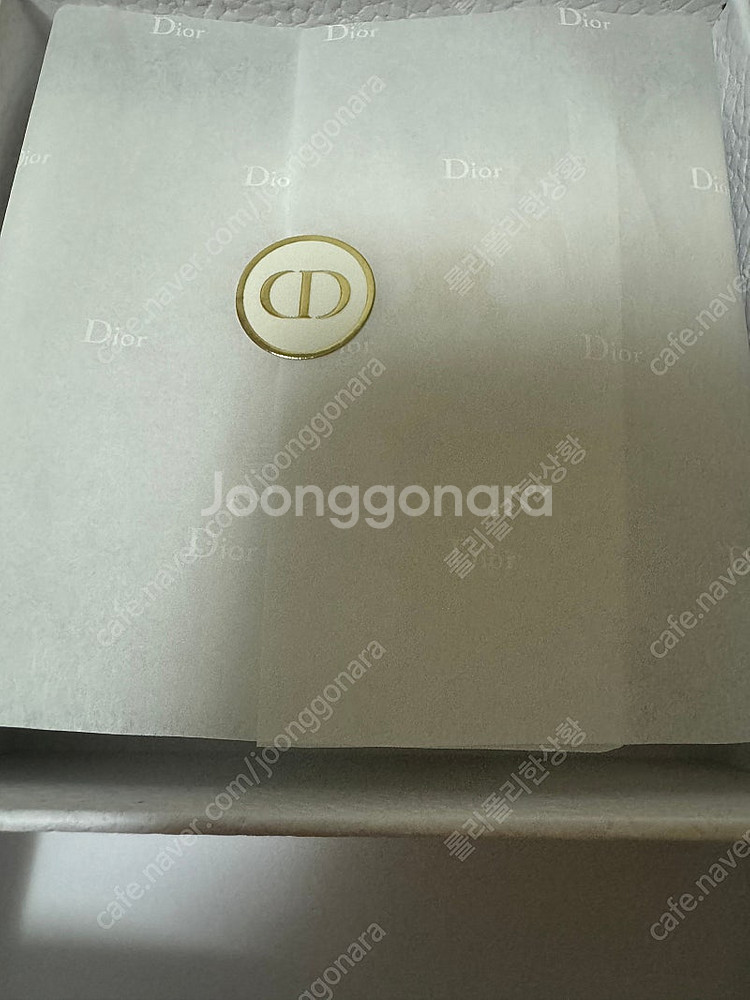 (가격 내림) 디올 두줄 가죽 팔찌--1