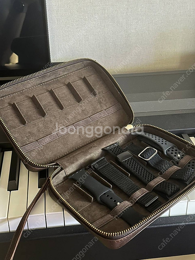 애플워치 스트랩 케이스 판매합니다.--0