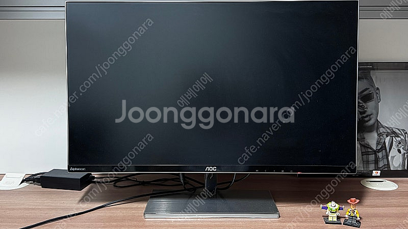 알파스캔 AOC 27인치 모니터--0
