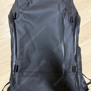 [팝니다] WANDRD DUO Day Pack