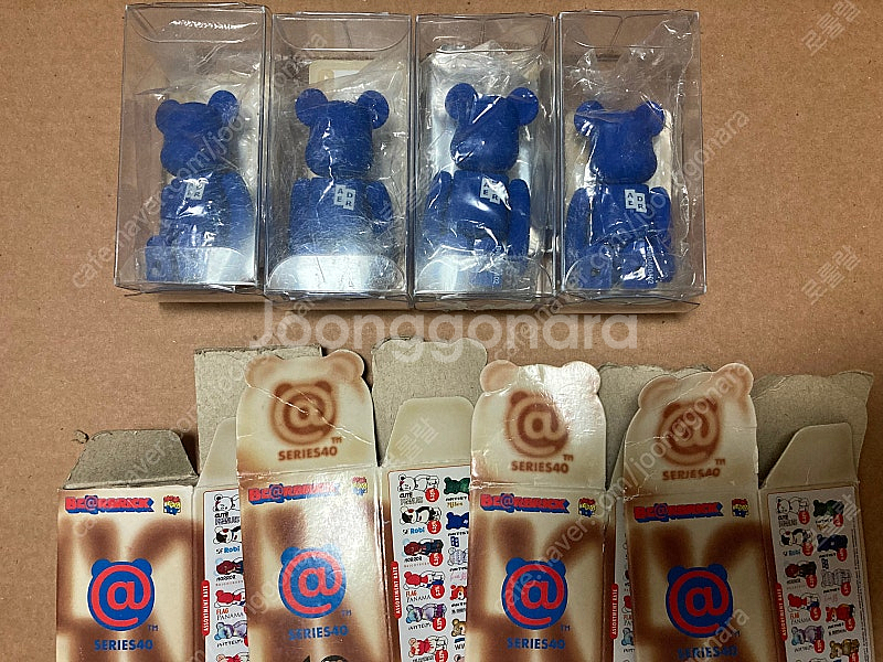 아더에러 베어브릭 정규40탄 미개봉 100% 판매합니다...--0