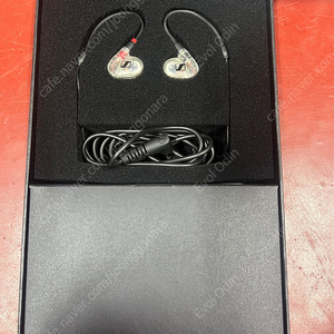 젠하이저 무선인이어 XSW IEM (수신기 3개)