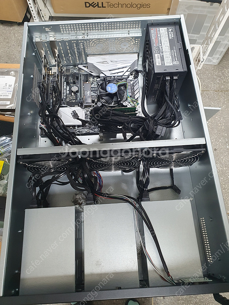 4U 12BAY NAS 스토리지케이스 및 완제품 팝니다...--3