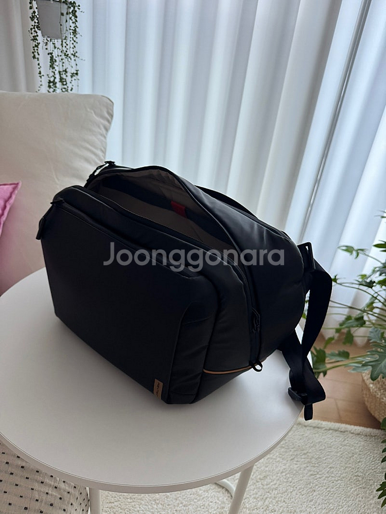 피지테크 원고 v2 슬링백 10L 블랙 팝니다.--0