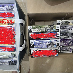 반다이 30MM(기체,옵션류 일괄) 판매합니다.