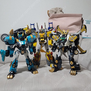 엔진봇 티라노 샤벨 버팔 3개 판매