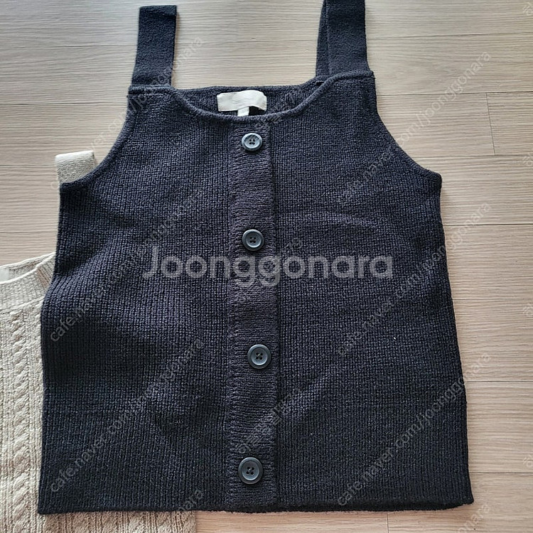 CelebShop 셀렙샵 뷔스티에 니트조끼 3종 세트--3