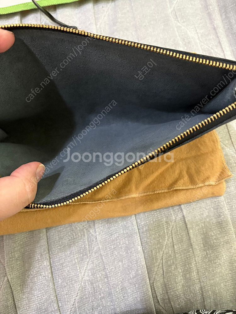 정품 루이비통 포쉐트악세수아에삐--2