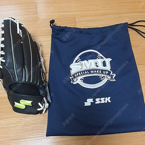 SSK(사사키) 좌투용 외야글러브