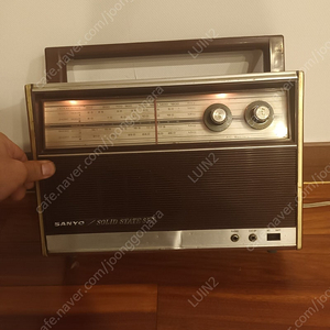 1960년대 생산된 일제 산뇨 단파 라디오