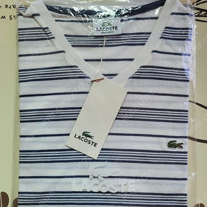 lacoste v-neck t-shirts