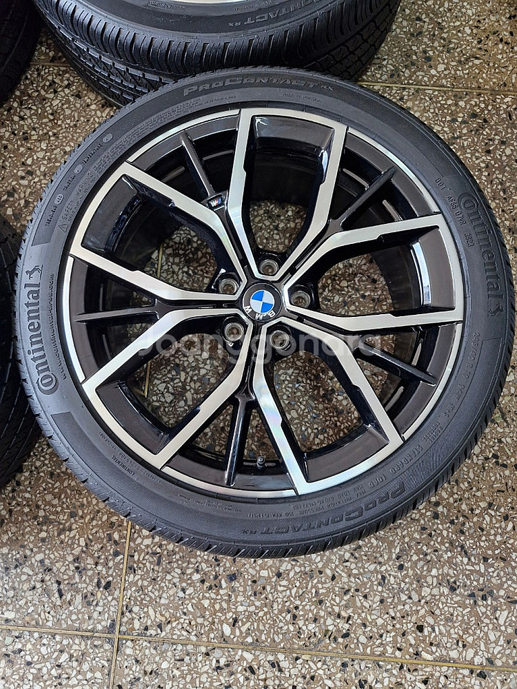 bmw 530 순정 19인치 휠타이어 4개셋트판매--1