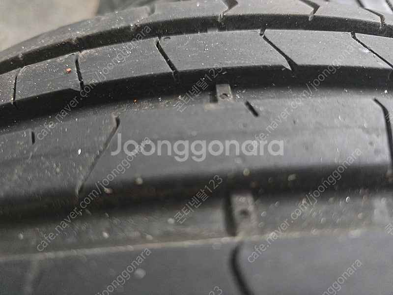 225-40 19 255-35 19 피렐리 PZ4 런플...--0