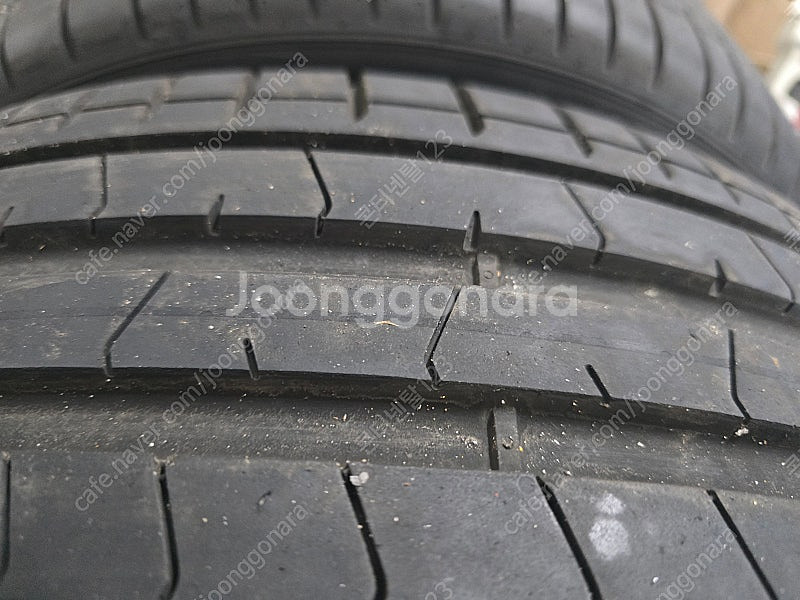 225-40 19 255-35 19 피렐리 PZ4 런플...--1