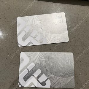 두바이 놀카드 실버 두장 팝니다