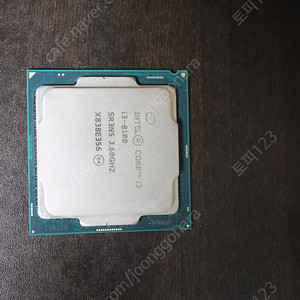 CPU i3 8100