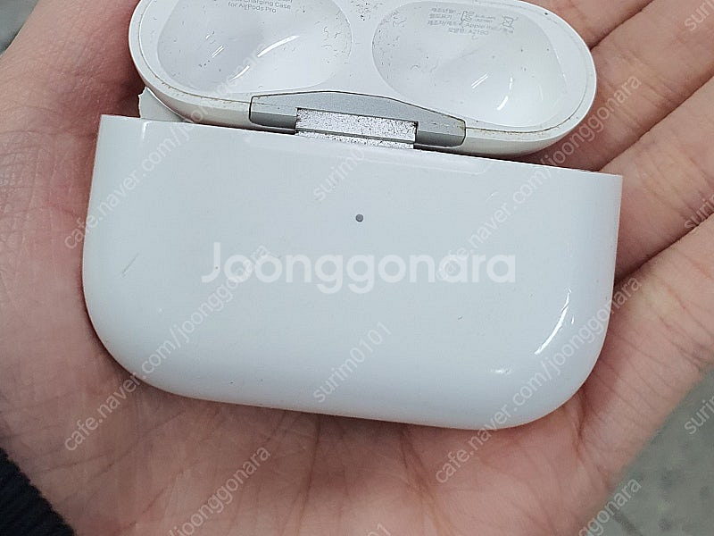 에어팟프로1세대 본체 (한티역직거래)--0