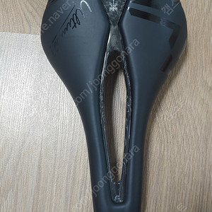 ryet 카본 안장