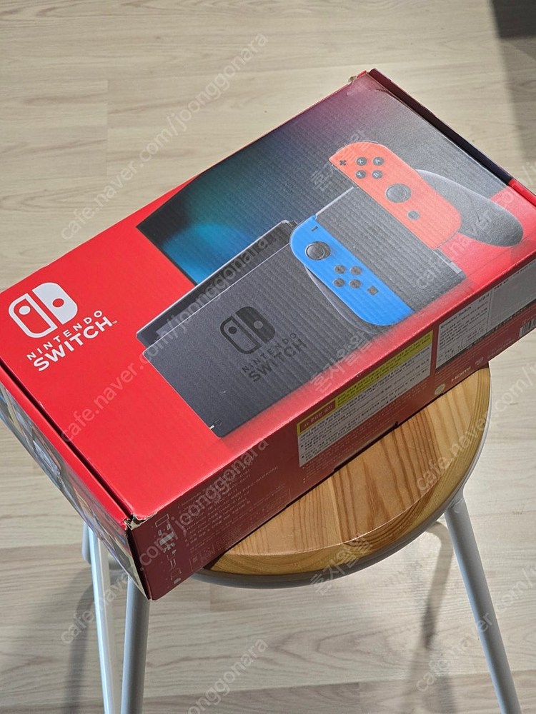 닌텐도 스위치 배터리 개선판--4