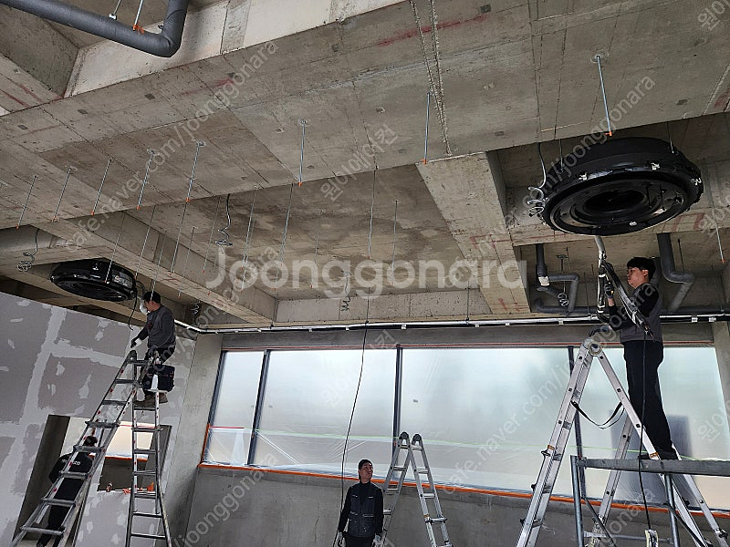 [판매] 중고 천장형 냉난방 시스템 에어컨 판매 및 설...--4