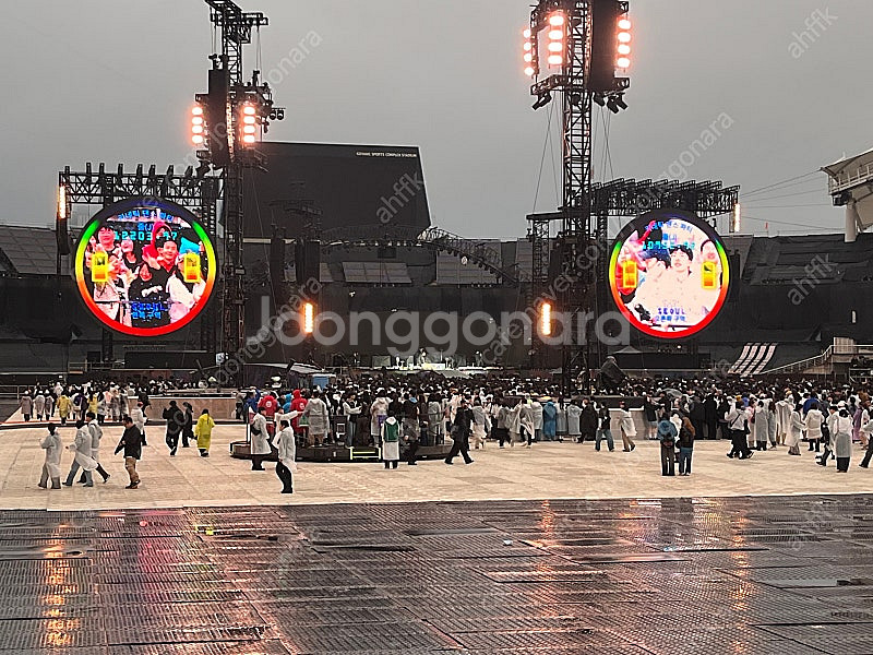 콜드플레이 24일 스탠딩 2장 구해요!--0