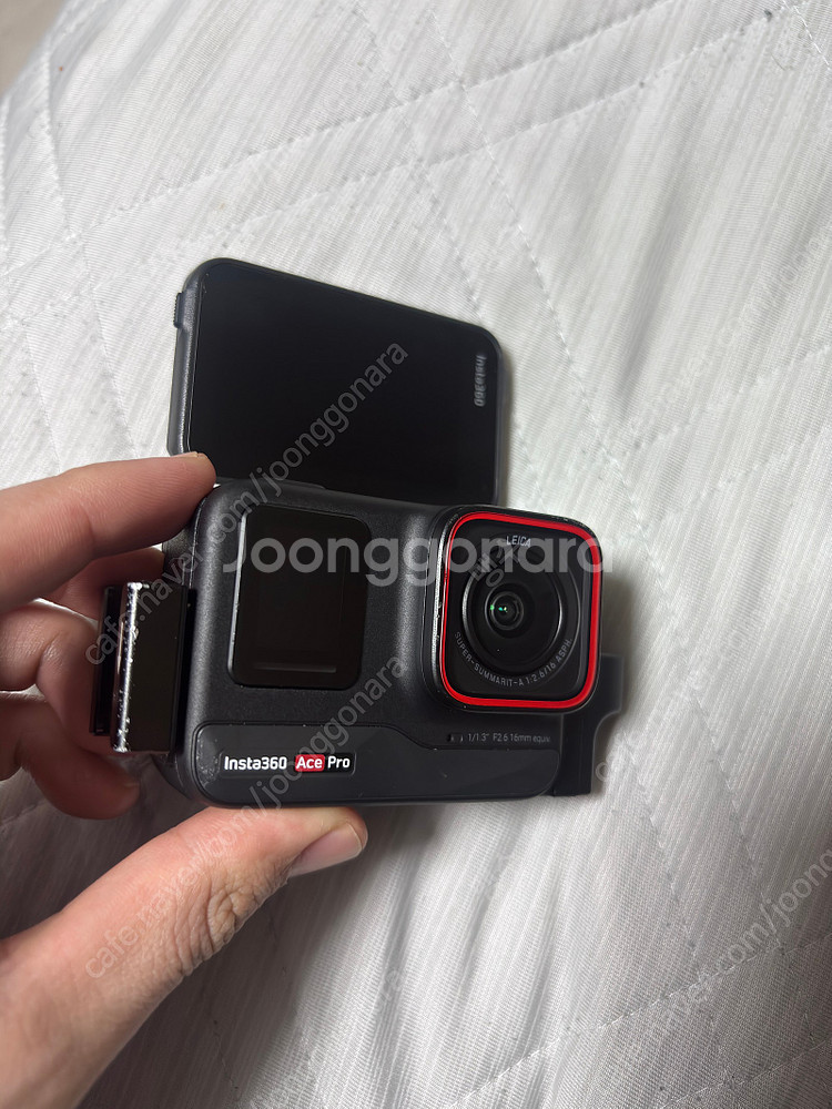 인스타 360 ace pro 보증 25년 9월 까지 단...--1