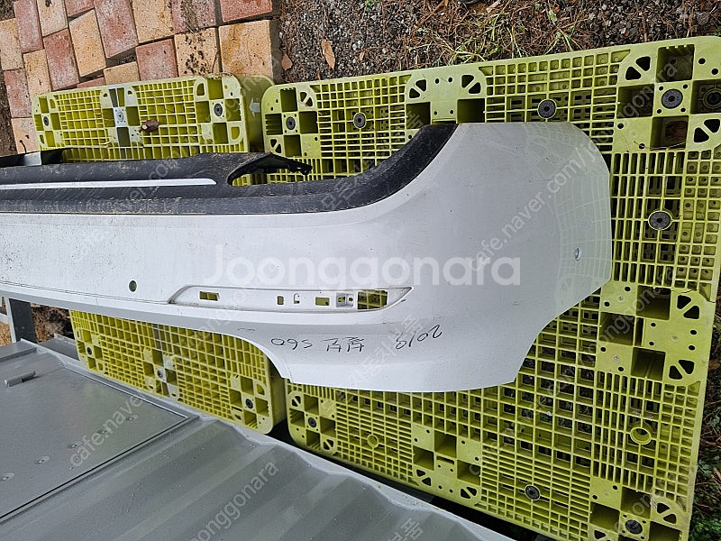 볼보 S60 벤츠 AMG GT 재규어 뒤범퍼 앞휀다 판...--2