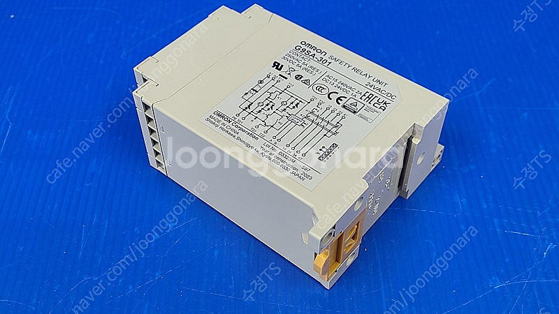 옴론 안전 릴레이 G9SA-301팝니다.--4