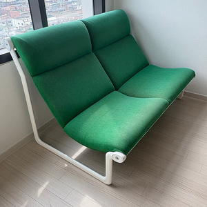 knoll 놀 한나 모리슨 2인 쇼파 하이백 모델 판매합니다. 소파 카시나 마라룽가 비초에 빈치지 미드센추리