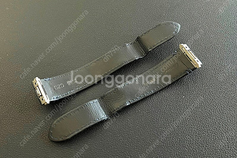 까르띠에 산토스 미디움 정품 앨리게이터 스트랩--3