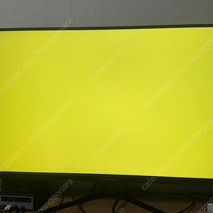 크로스오버 32인치 UHD 모니터 4k 144hz