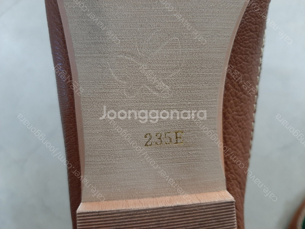 바바라플랫 235 , 아디다스 울트라부스트235--5