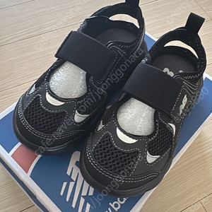 뉴발란스 프리들 블랙 180
