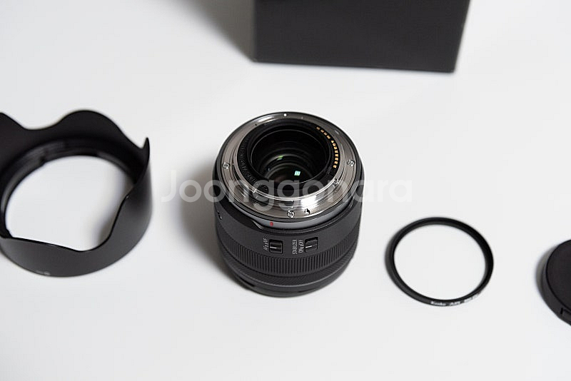 캐논 RF 35mm F1.8 MACRO IS STM 풀박스--2