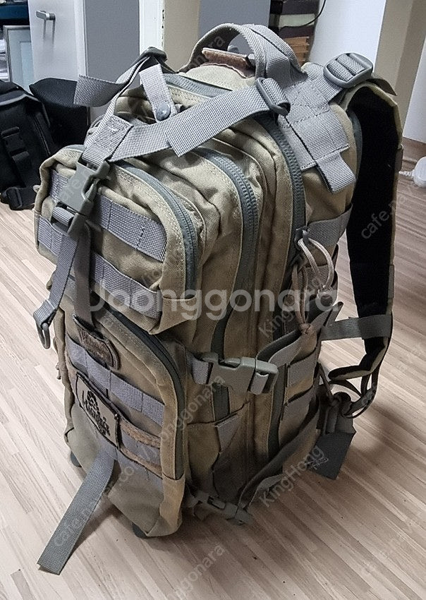 맥포스 팔콘2 (카키색) 백팩--0