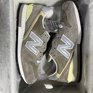 뉴발란스 996 그레이 280 (U996GR） 새제품