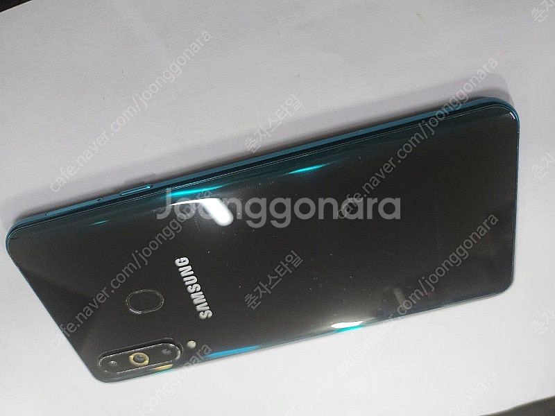 갤럭시A9프로 128GB 수원인근 집앞까지 가져다드림--2
