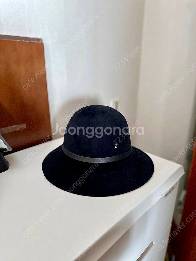헬렌카민스키 펠트 모자--1