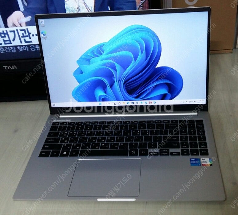 삼성 갤럭시북 SAMSUNG Galaxy Book 75...--2